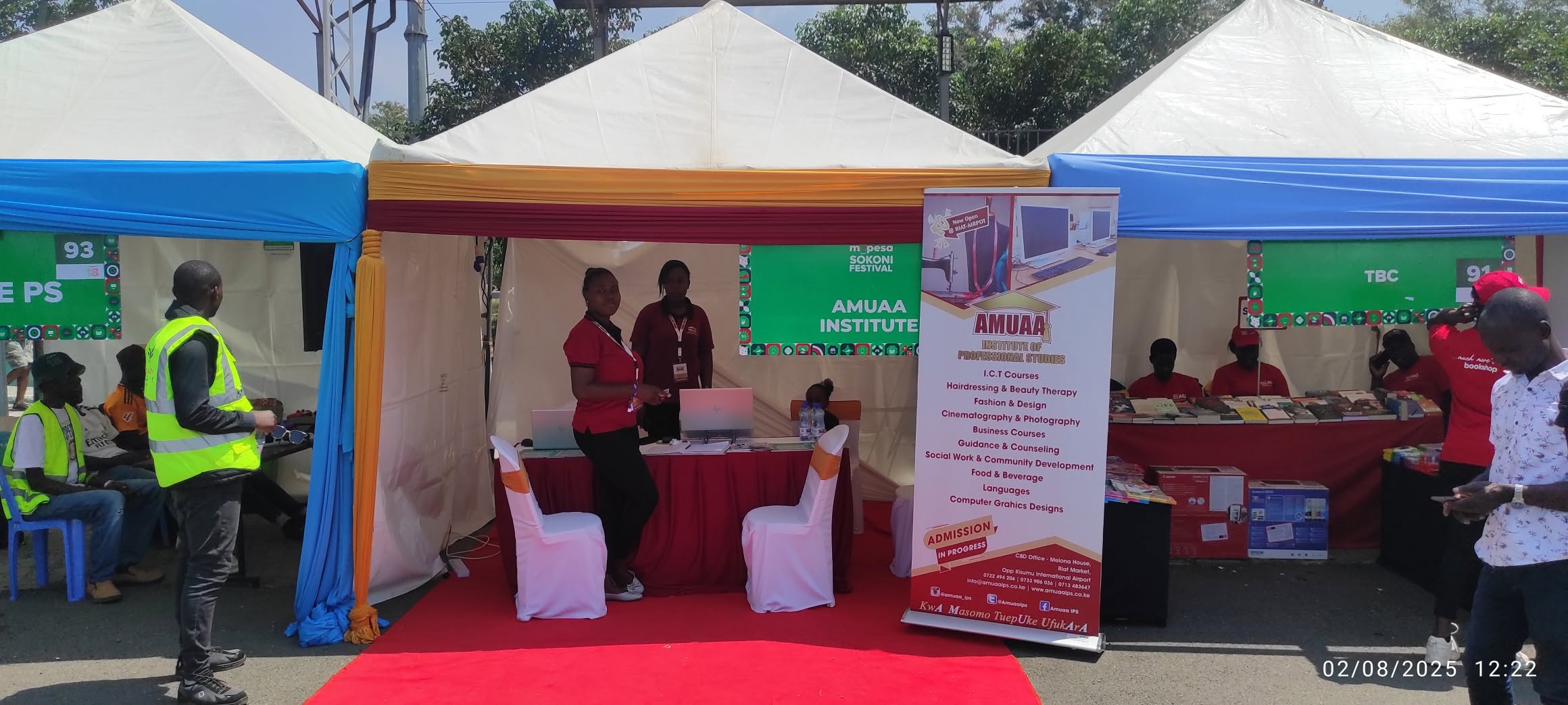 AMUAA students sharing practical work